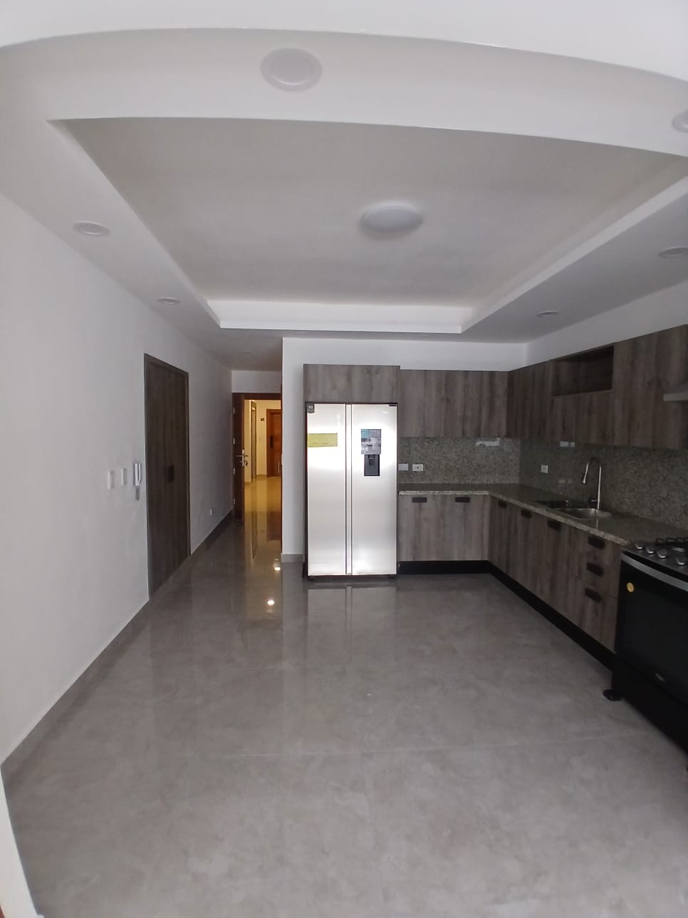 apartamentos - hermoso apartamento en zona céntrica los prados  3