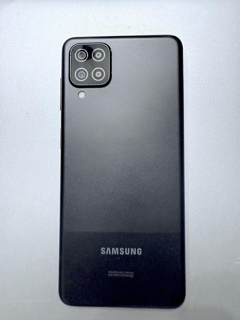celulares y tabletas - galaxy A12 1