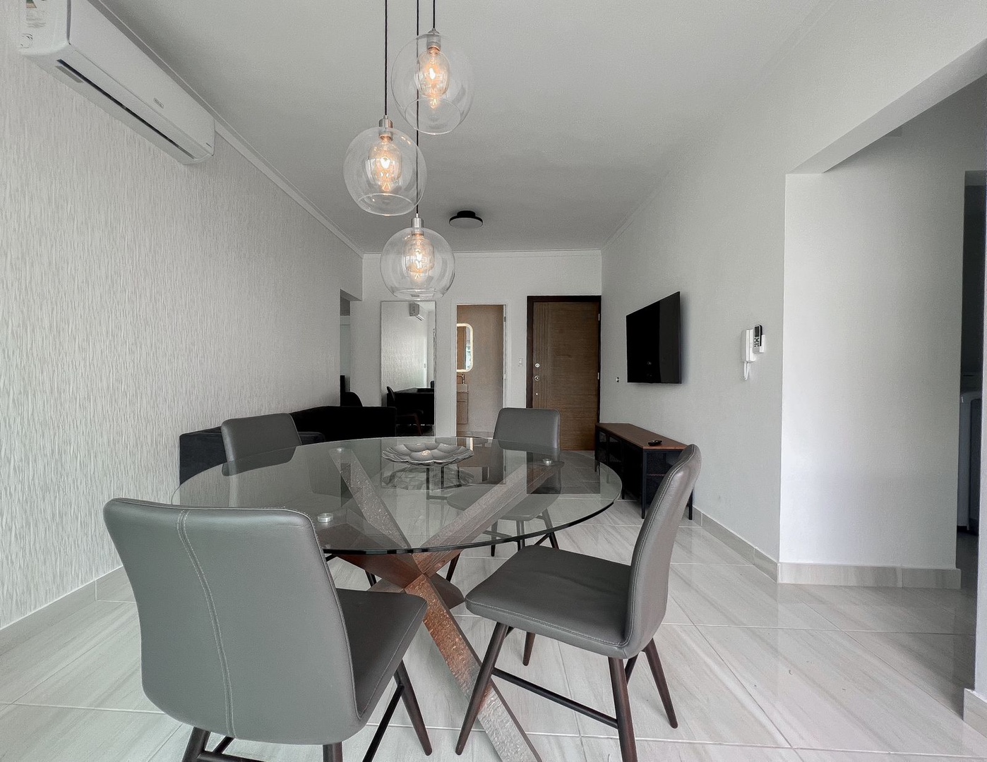 apartamentos - Apartamento de oportunidad de 3 habitaciones en Evaristo Morales 8