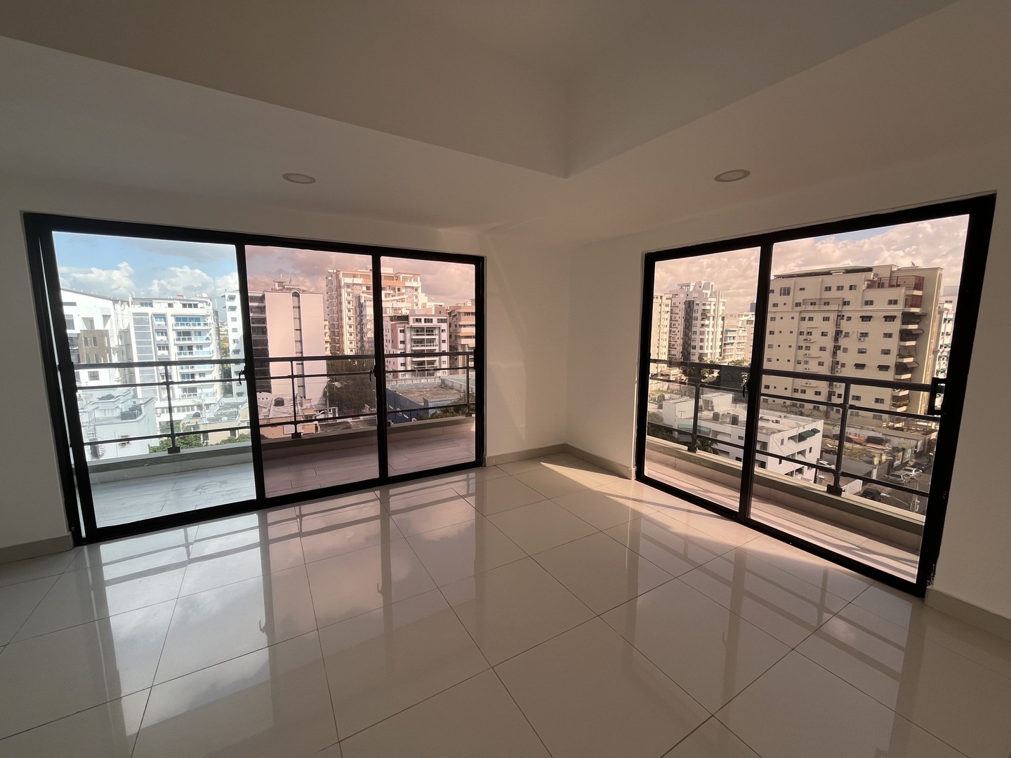 apartamentos - Apartamento en venta en Evaristo Morales, distrito nacional 1