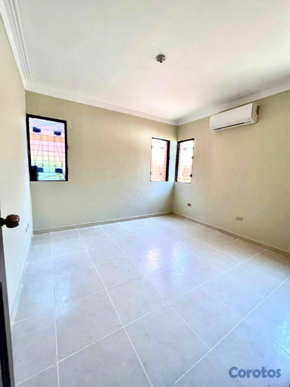 apartamentos - Amplio con Línea blanca y Balcón 5