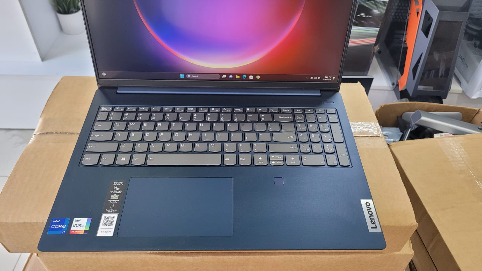 computadoras y laptops - Laptop Lenovo Ideapad 5  Core i7 13va 16gb 512 ssd 2