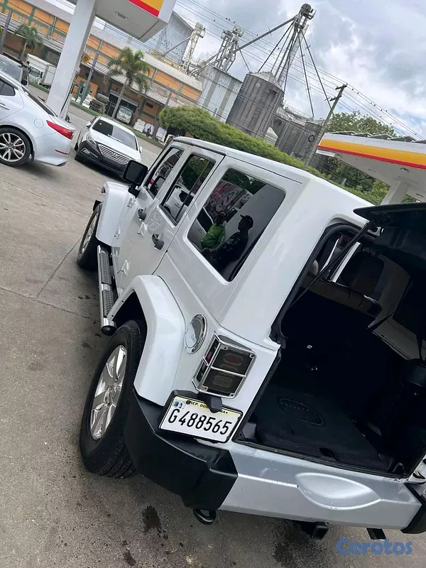 jeepetas y camionetas - jeep rubicon 2015 clean carfax  2