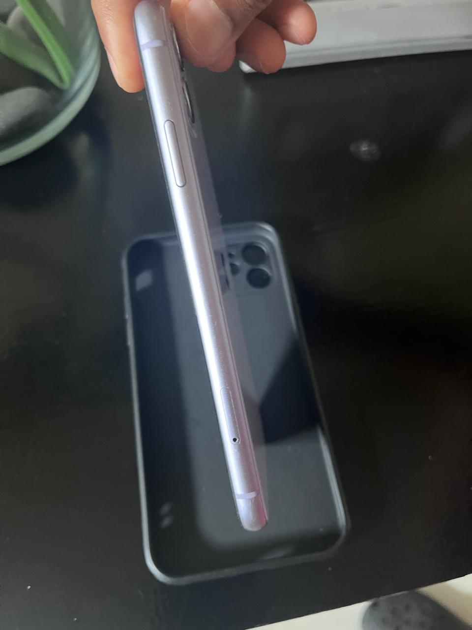 celulares y tabletas - iPhone 11 64GB 2