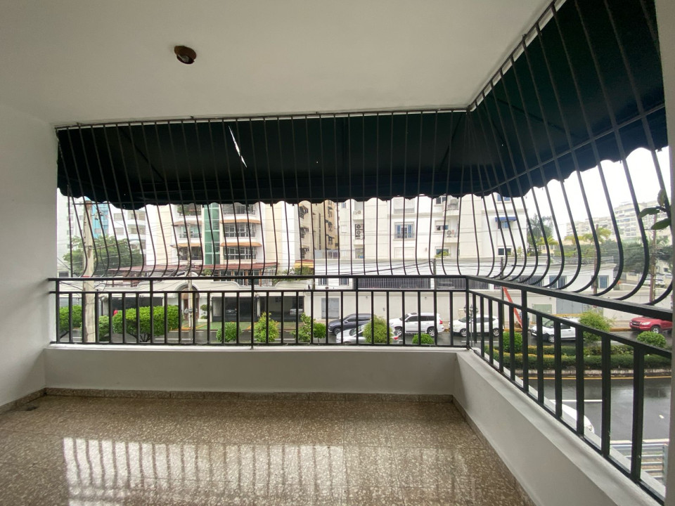 apartamentos - Apartamento en Alquiler en Bella Vista 3H, 2B, 1P, 3re nivel 2