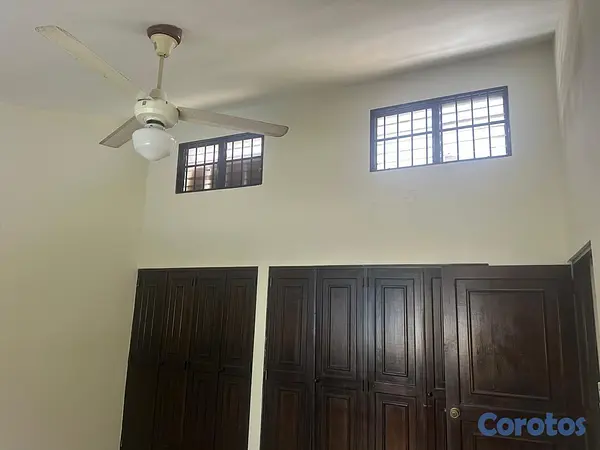apartamentos - Alquiler apartamento clásico en Piantini  9