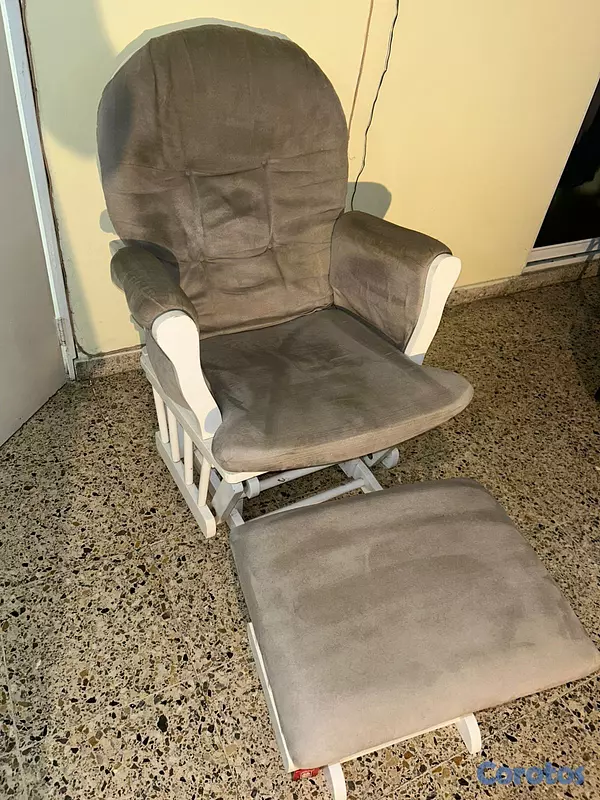 muebles - Vendo Porta-bebé Cargador Ergobaby Como Nuevo! 10/ 3