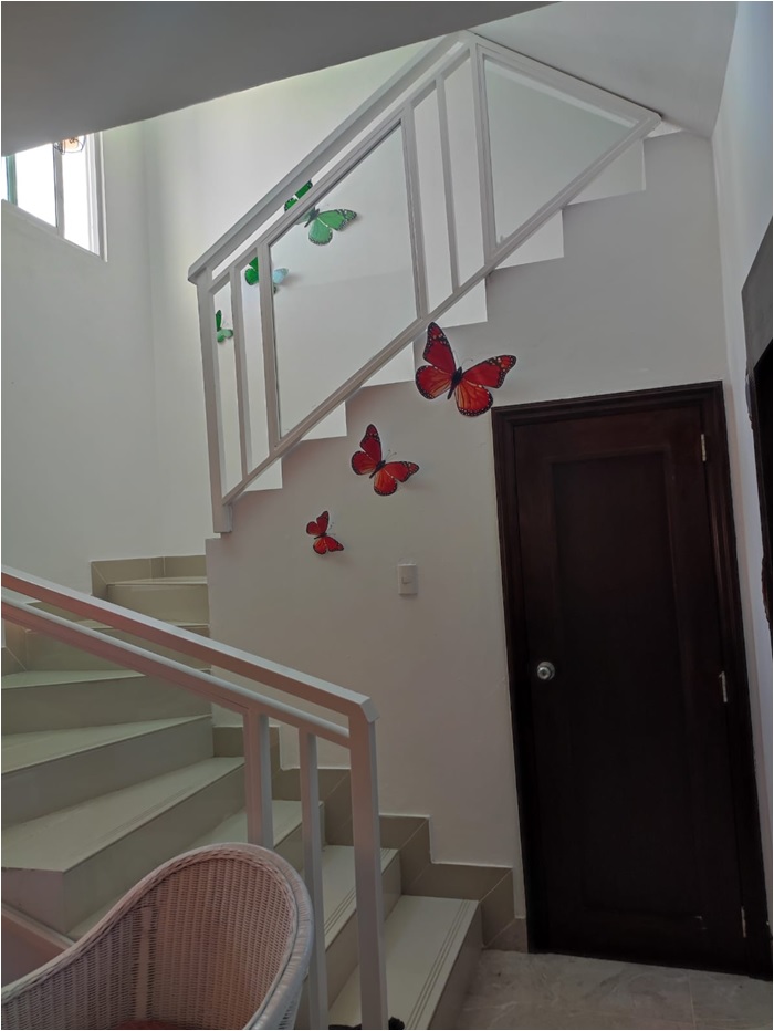 casas vacacionales y villas - CASA 3 NIVELES AMUEBLADA,  EN BAVARO, RES. VILLAS ALTAS, BUENA VISTA, PUNTA CANA 9