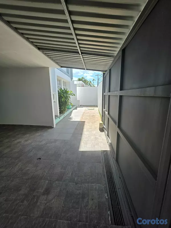 casas - Hermosa casa en excelente sector 17