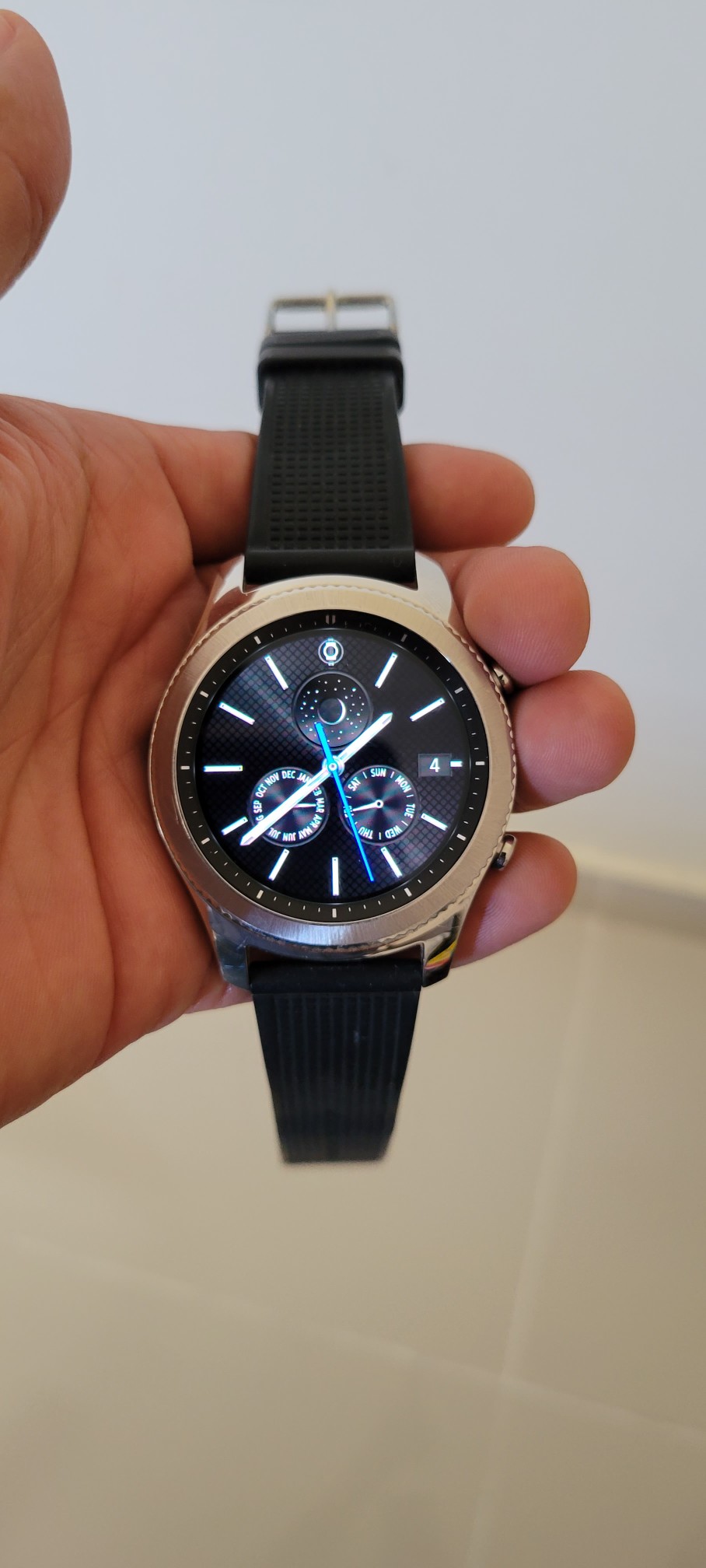 otros electronicos - Vendo samsung watch gear s3 smartwatch