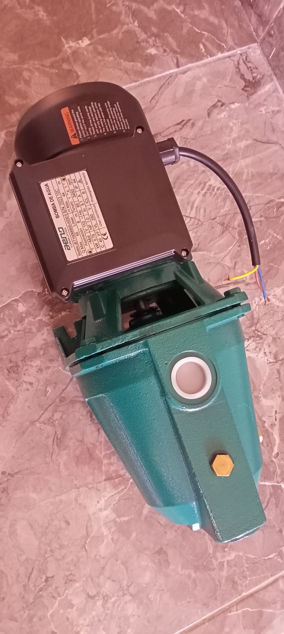 equipos profesionales - Bomba de agua de 1 HP  3