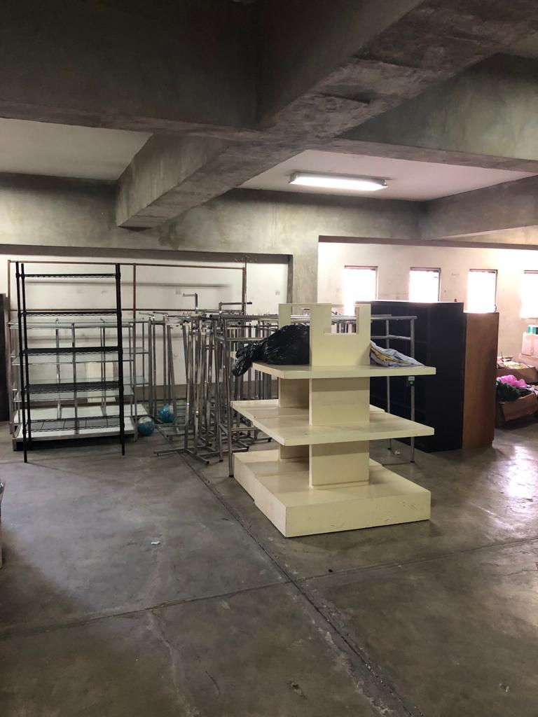 oficinas y locales comerciales - Local Comercial en Alquiler en ZONA COLONIAL 2