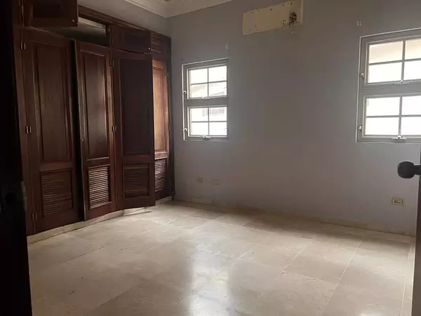 penthouses - Hermoso PH Clásico en Venta – Naco 9