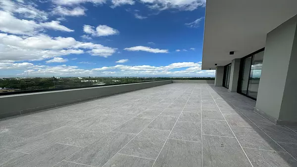 oficinas y locales comerciales - ALQUILER LOCAL COMERCIAL DE 106.5M2-ARROYO HONDO 8