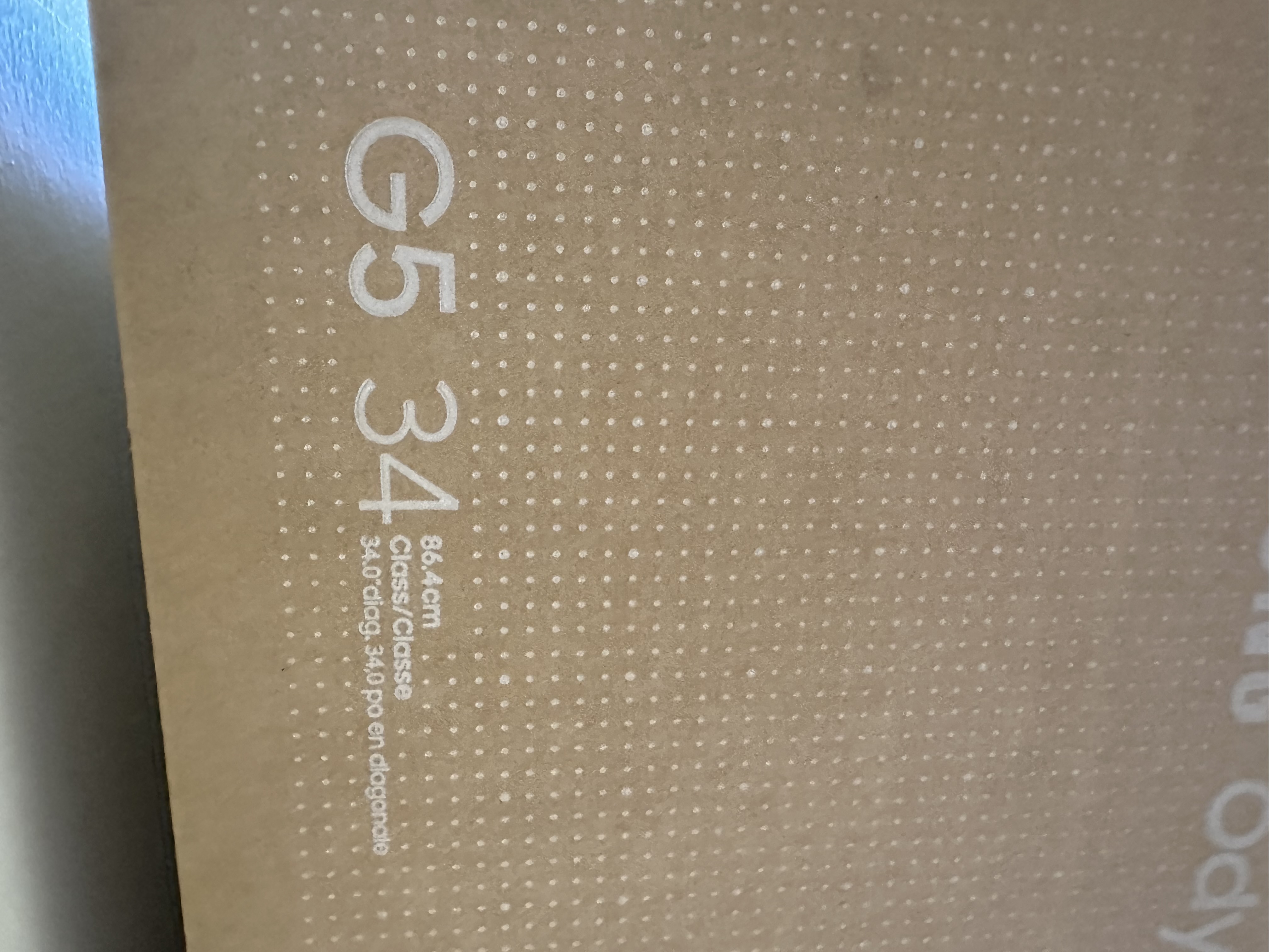 computadoras y laptops - Samsung 34' Odyssey G5 Ultra-Wide Gaming Monitor 1