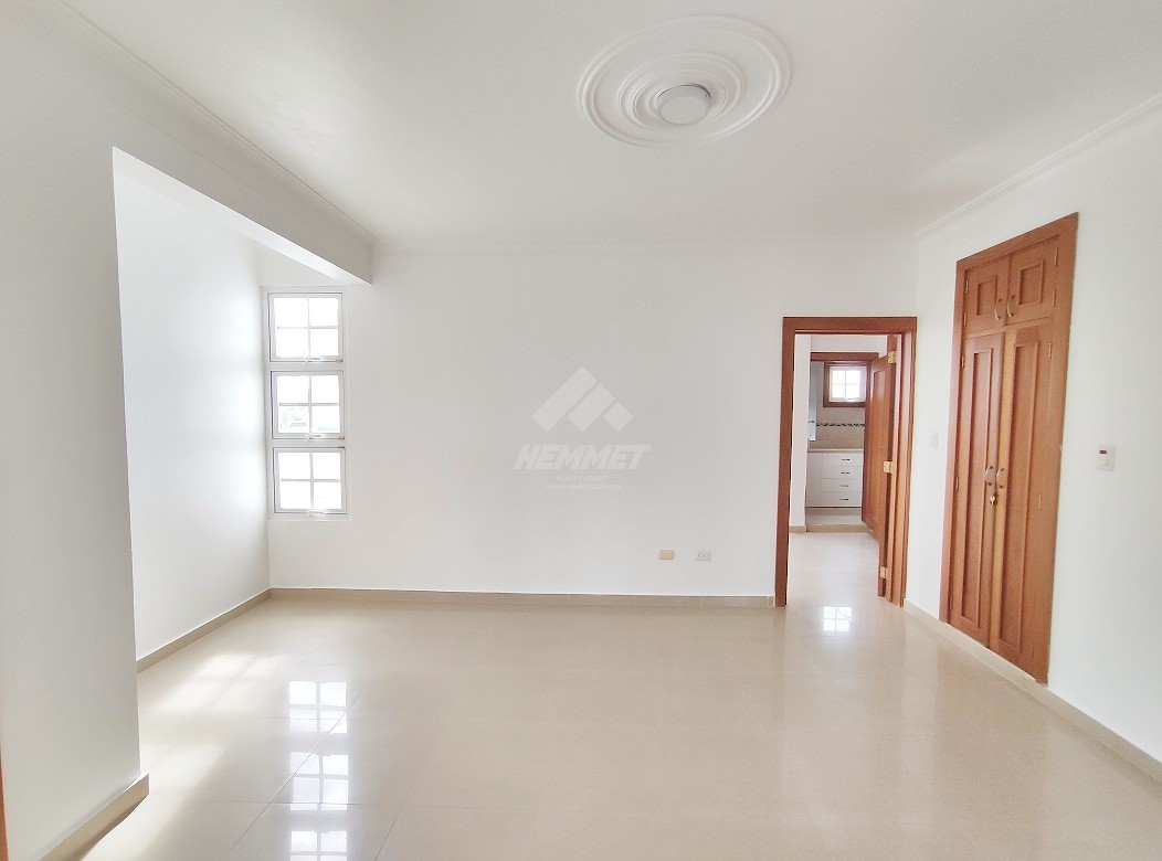 casas - CASA CON PISCINA PROYECTO CERRADO LLANOS GURABO SANTIAGO  8