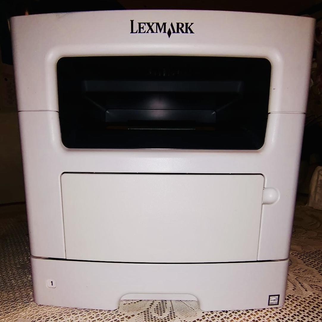 impresoras y scanners - Impresora Lexmark modelo MX310dn, como nueva.  Con juego de cartuchos extra. 2