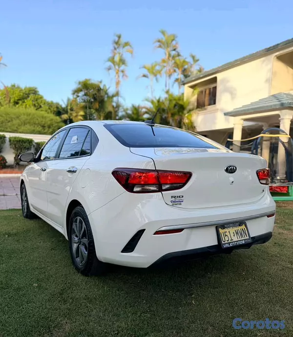carros - kia rio s 2021 2