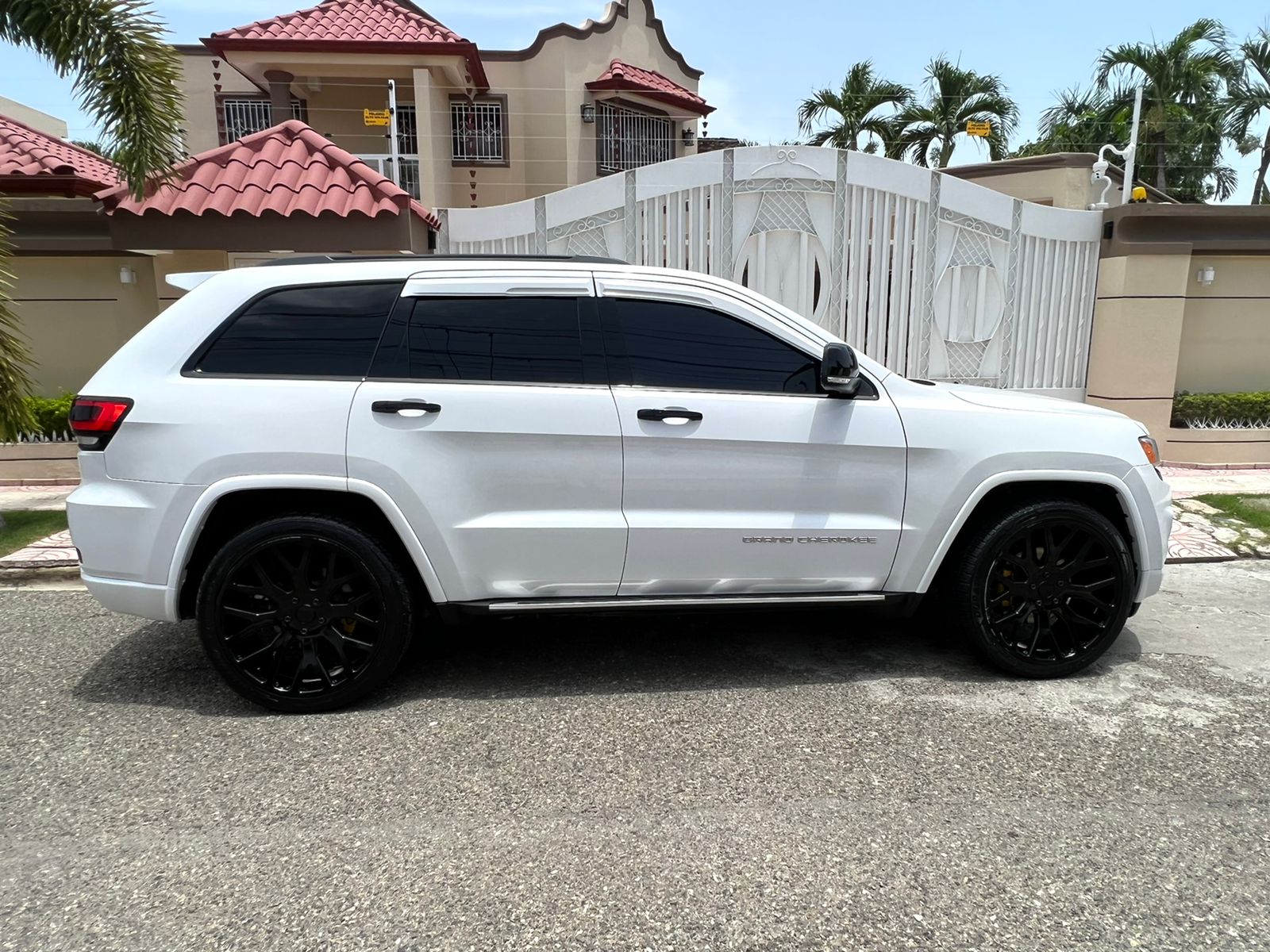 jeepetas y camionetas - clean carfax financiamiento disponible negociable cero detalles piel  1
