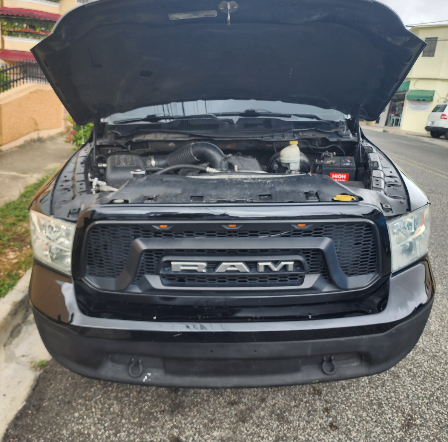 jeepetas y camionetas - CAM. DOGGE RAM 2015 8