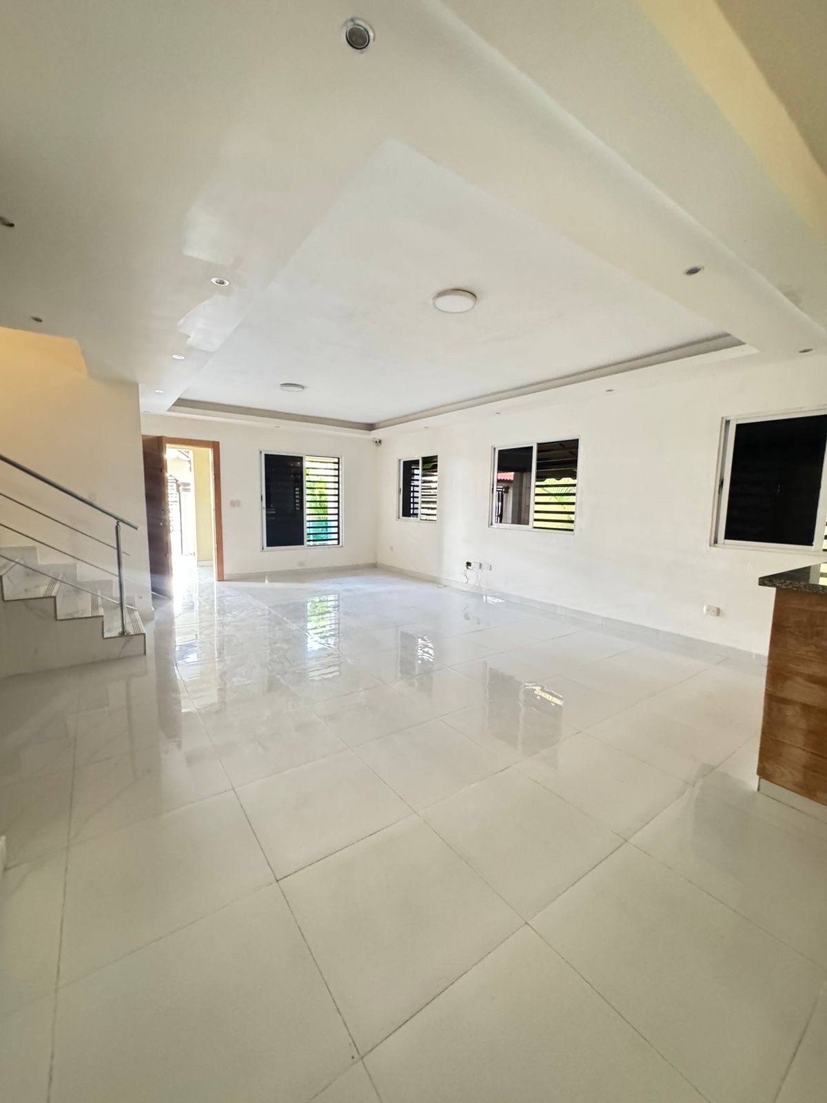casas - venta de casa en la autopista de san isidro brisa oriental Santo Domingo este  1