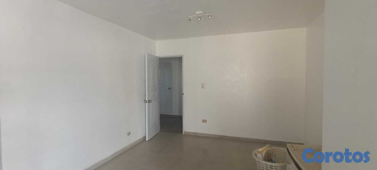 oficinas y locales comerciales - Oportunidad! Vendo Local en excelente punto comercial, Av Independencia 4