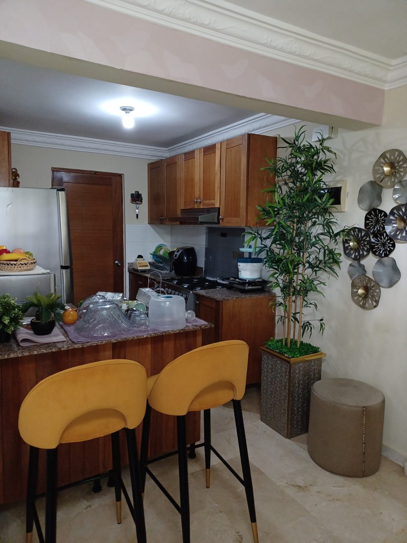 apartamentos - Oportunidad apartamento  moderno.
 La URB, tropical del este , 5