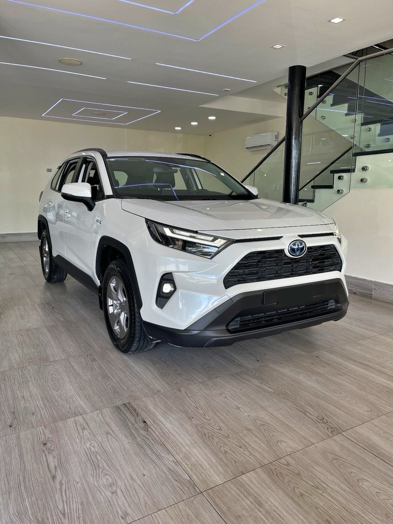 jeepetas y camionetas - Toyota Rav4 2023 impecable 