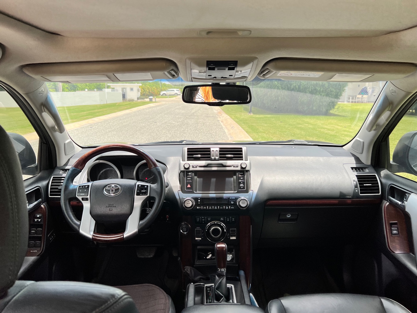 Toyota Land Cruiser VXL 2015