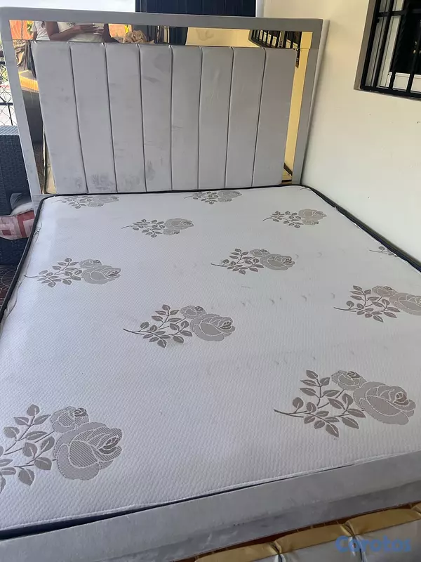 muebles y colchones - Cama queen como nueva  8