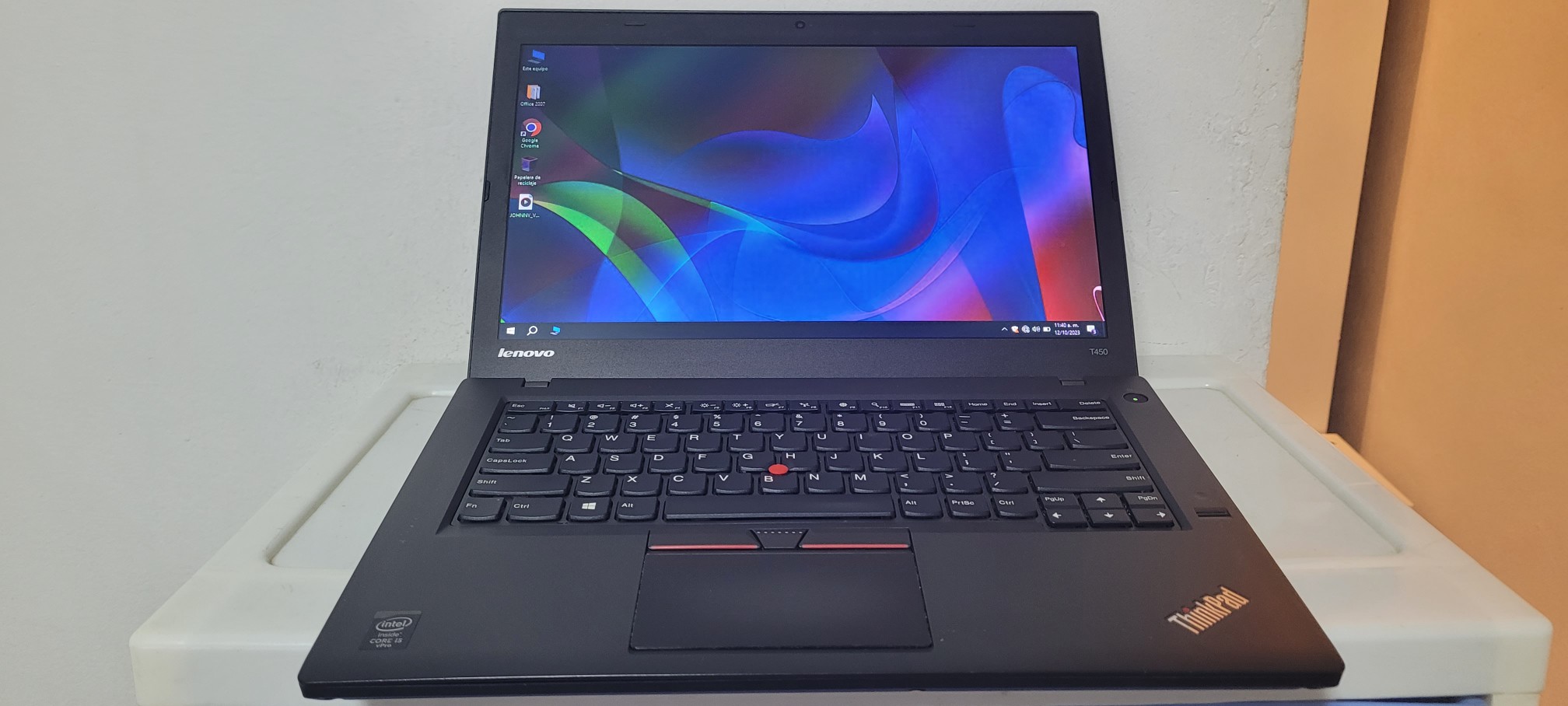 computadoras y laptops - Lenovo T450 14 Pulg Core i5 Ram 16gb Disco 128gb SSD Video 4gb
