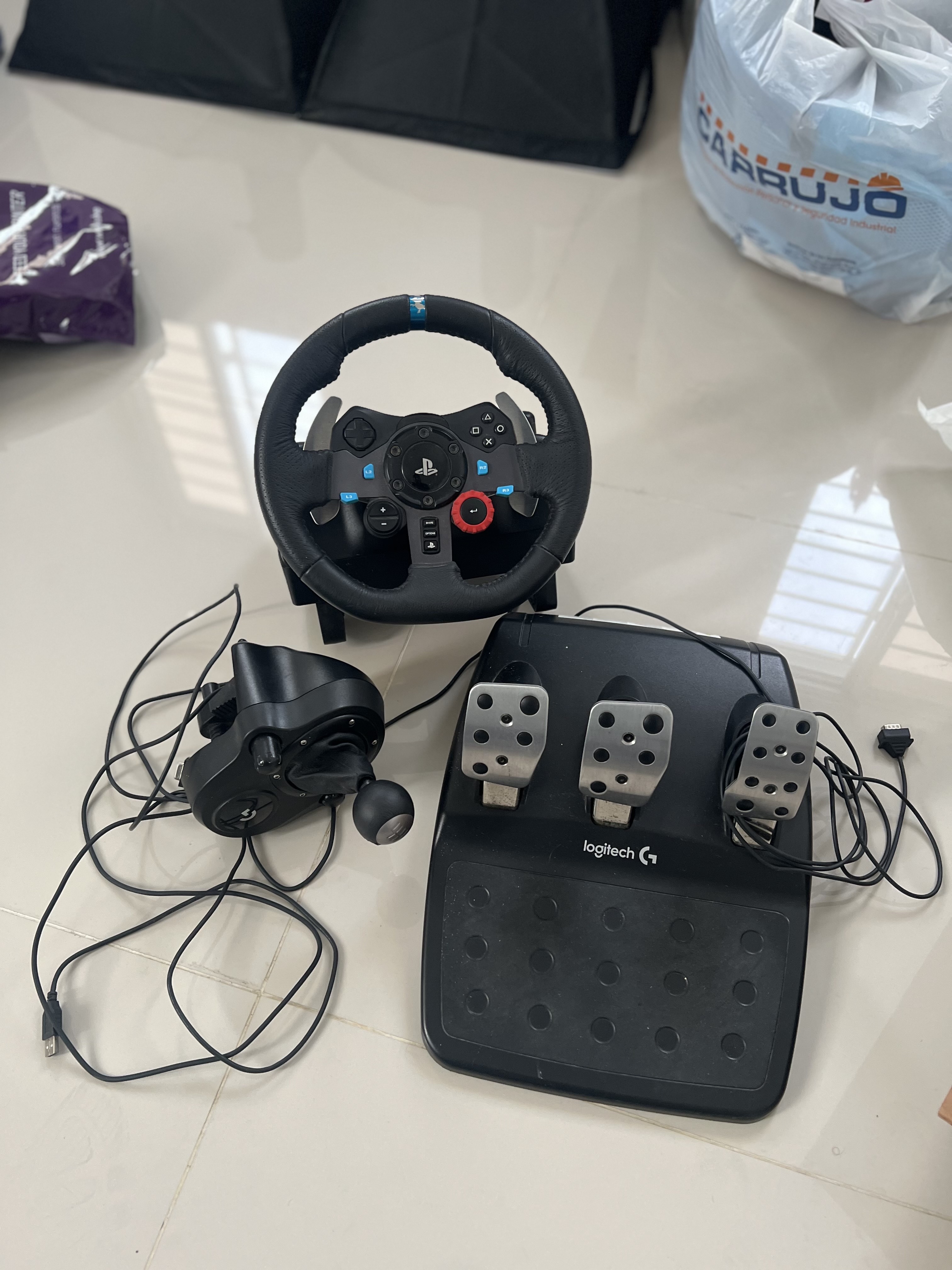 consolas y videojuegos - Vendo kit de manejo Logitech g29 2