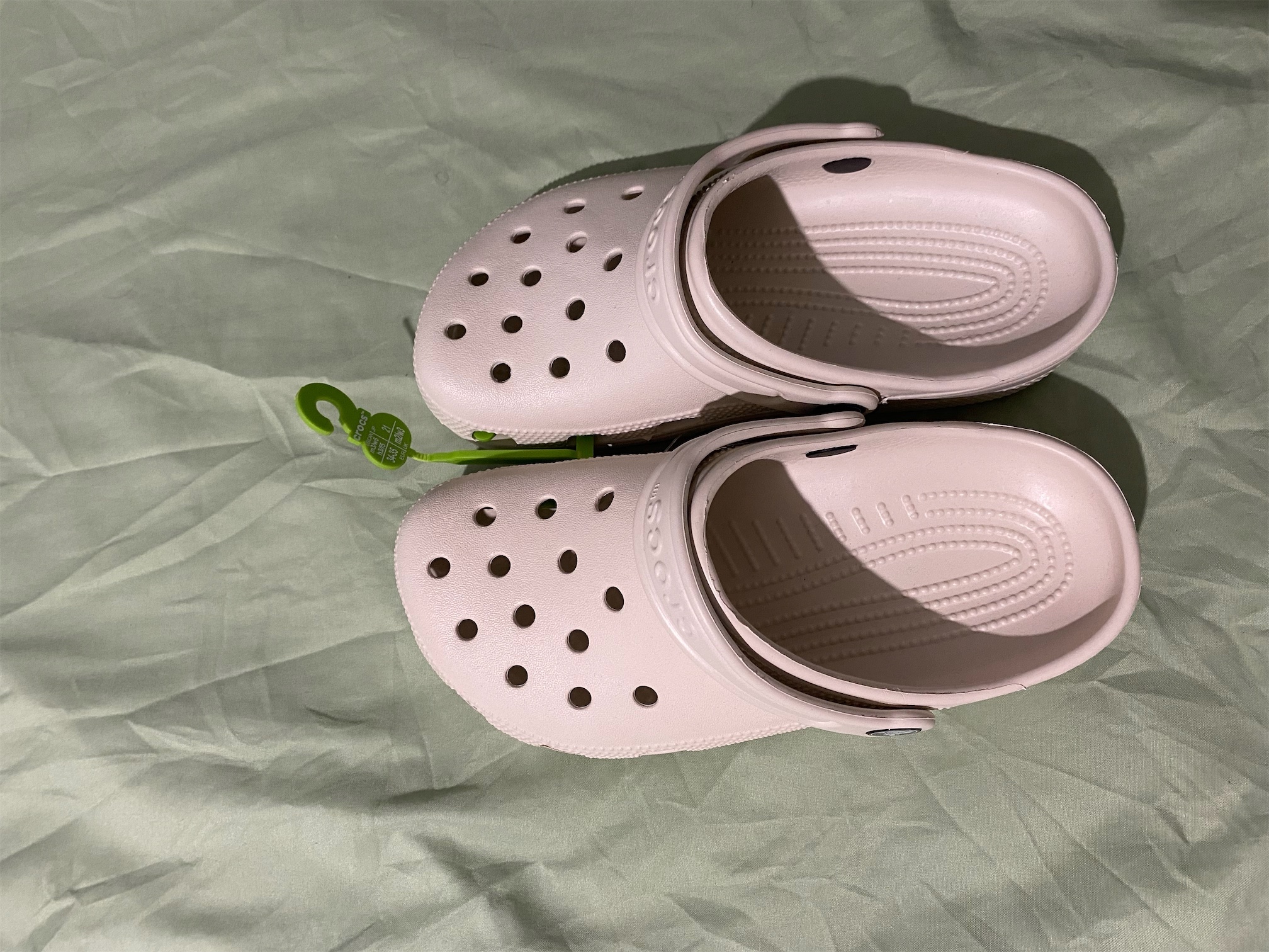 zapatos unisex - Crocs Originales Size 3 de hombre/ 5 de mujer  1