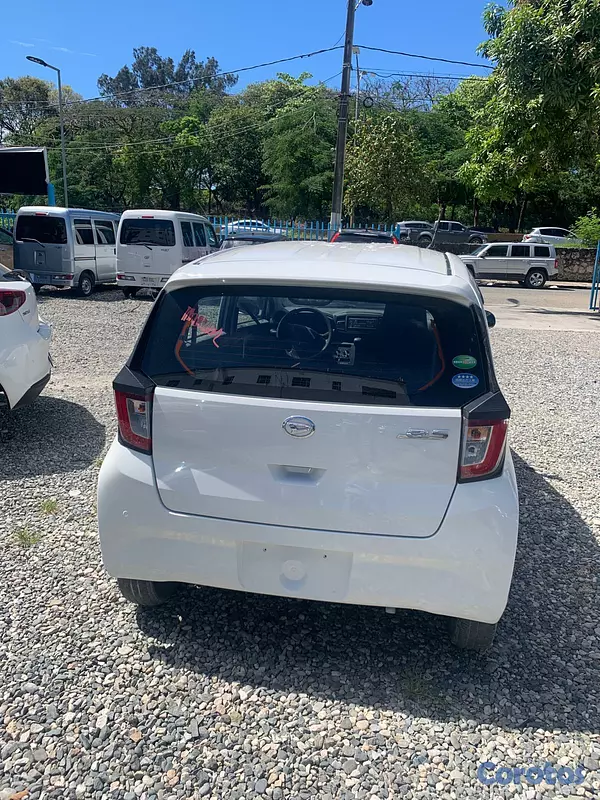 carros - Daihatsu mira 2021 5