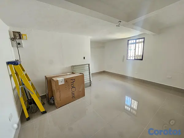 oficinas y locales comerciales - Alquiler de Local para oficina en Los prados 2