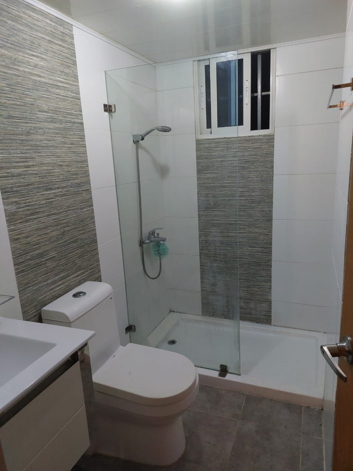 apartamentos - Rento Apartamento En Evaristo Morales Sin Intermed 6