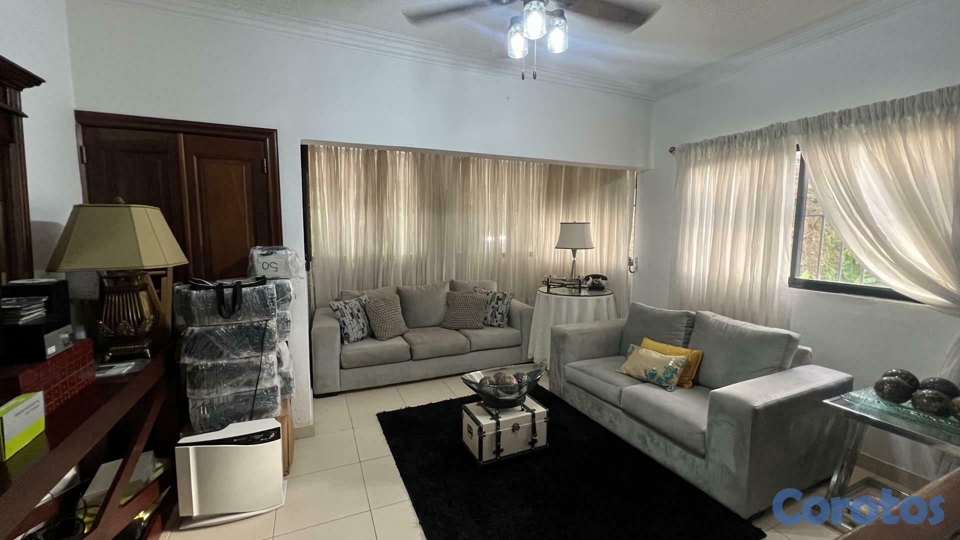 casas - Casa en los Ríos frente Jardín Botánico 6