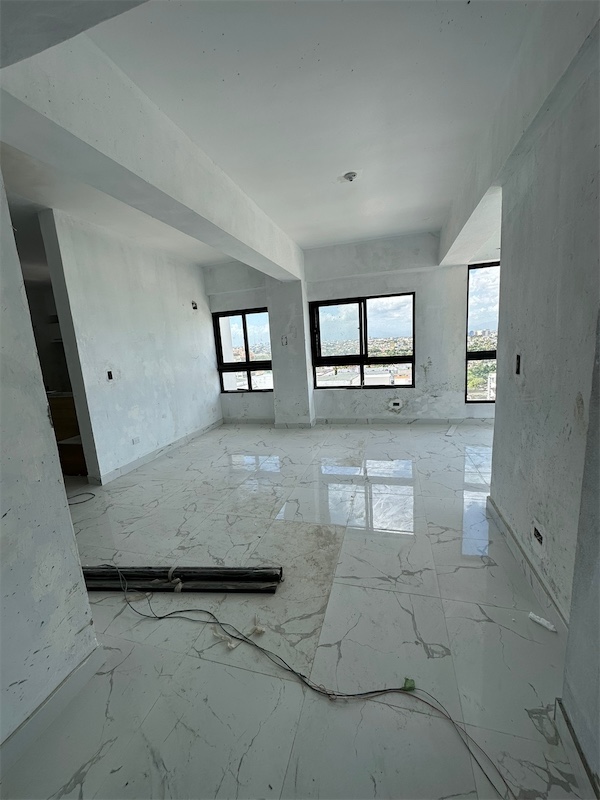 apartamentos - Se vende penthouse en el ensanche Ozama de 325mts Santo Domingo este 4
