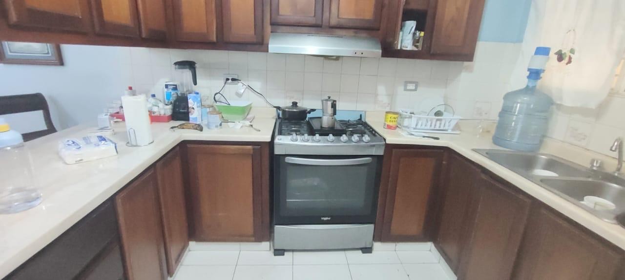 apartamentos - Apartamento en Venta
URBANIZACIÓN REAL
RD$ 12,000,000.00
Mantenimiento: RD$5,000 2