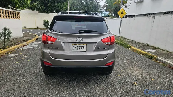 jeepetas y camionetas - hyundai Tucson 2012 americana doch  2
