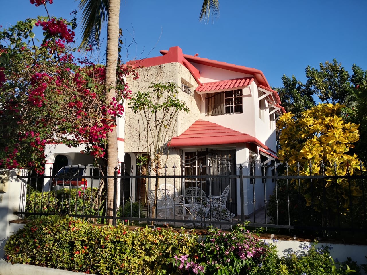 casas vacacionales y villas - Casa en venta en Villas Bávaro


 