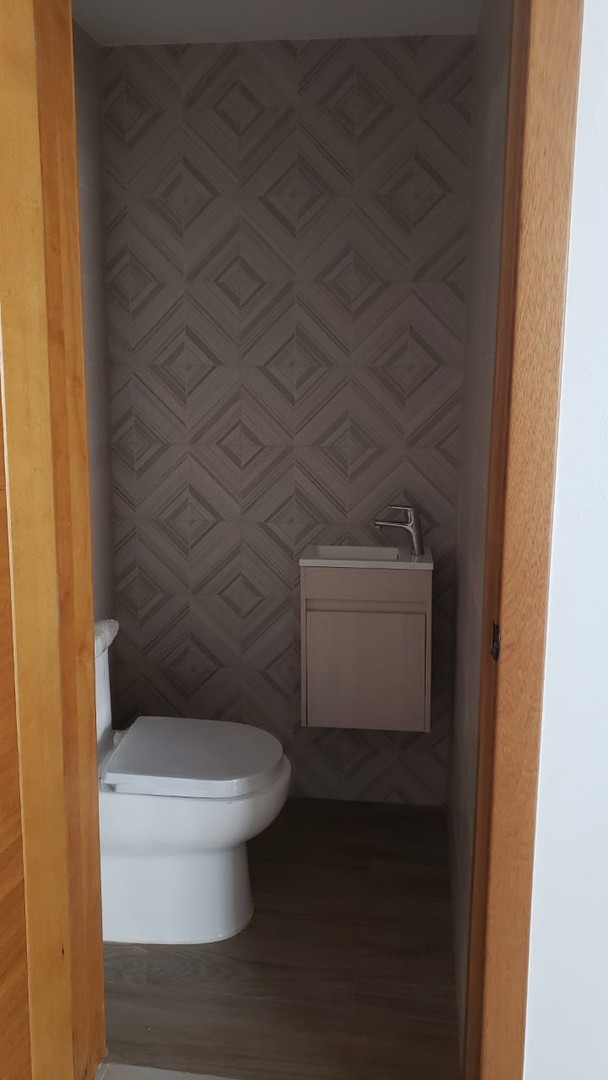 apartamentos - RENTA APTO.  EN LOS PRADOS

134 Mts2 - 4 Nivel / Ascensor 

2 Hab
us$1,200 3