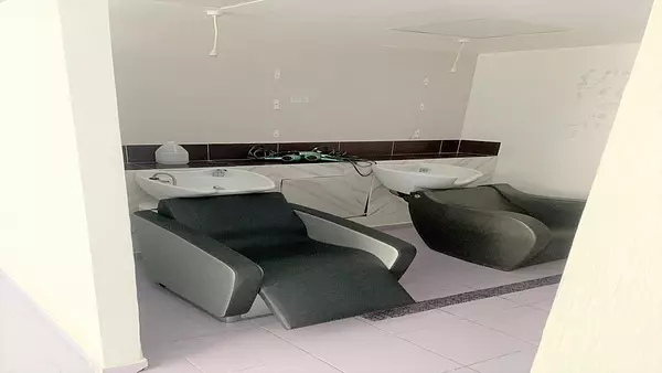 oficinas y locales comerciales - Local piantini primer nivel 5