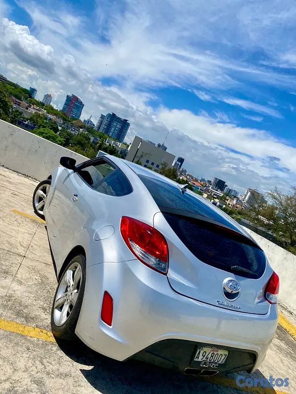carros - Se vende Hyundai Veloster 2015💥 versión estándar  6