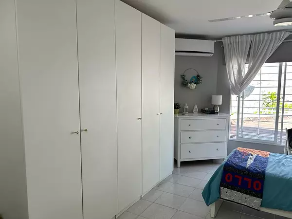 casas - Casa en venta 

Precio de venta
US$ 350,000.00


Uso
Residencial

 10