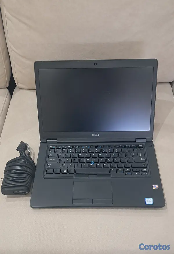 computadoras y laptops - Laptop Dell 8GB 256GB SSD M.2 i5 2.6Ghz E5490 4