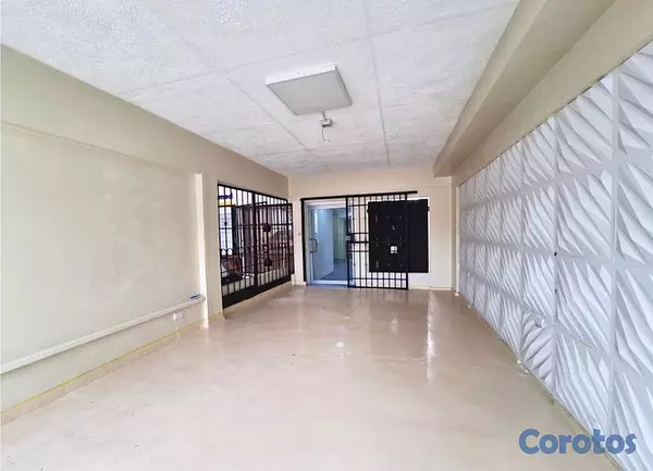 oficinas y locales comerciales - LOCAL COMERCIAL  9