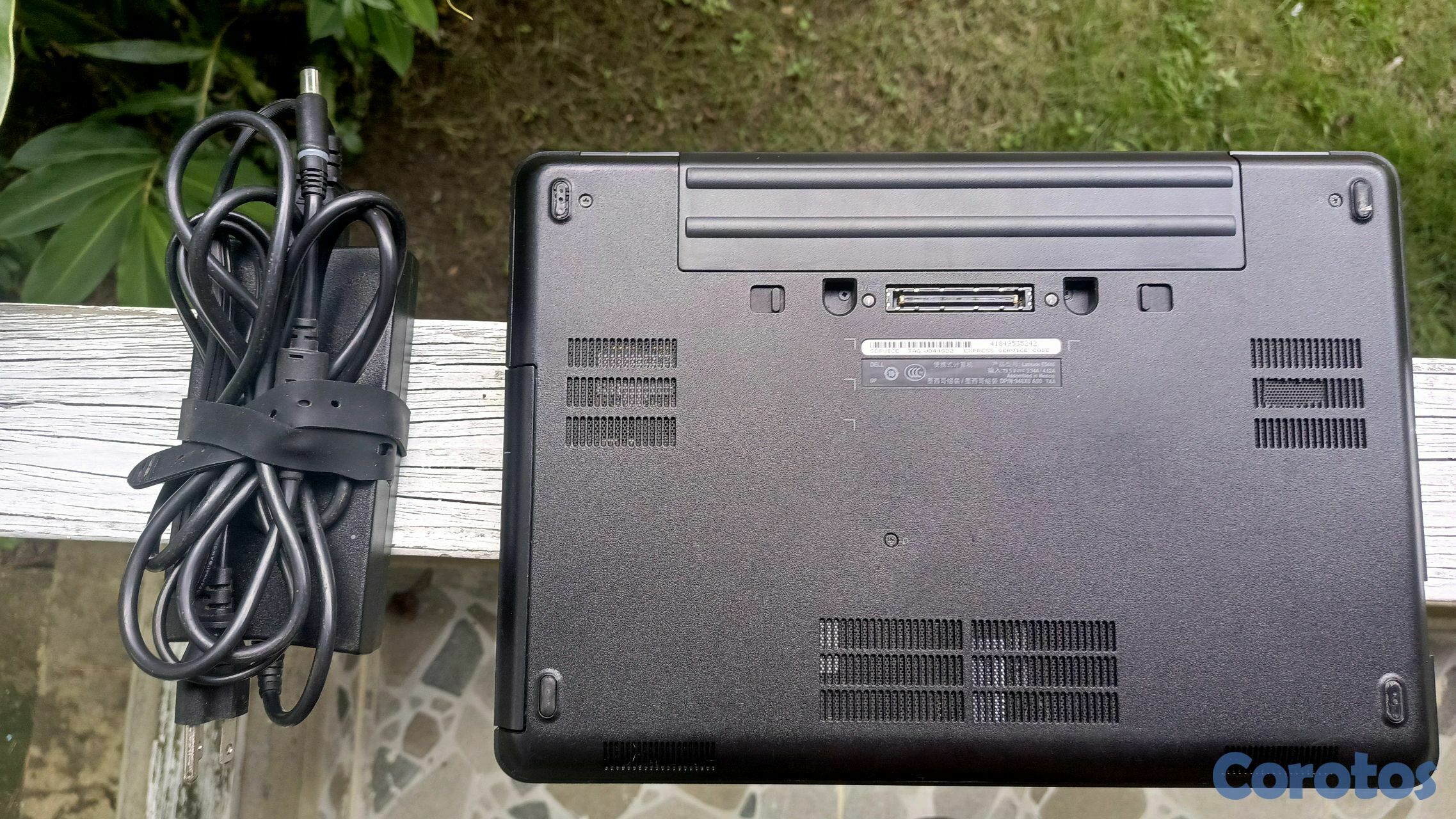 computadoras y laptops - Laptop Dell,Touch, i5 4ta, Disco 256 GB, 12GB Ram. 5