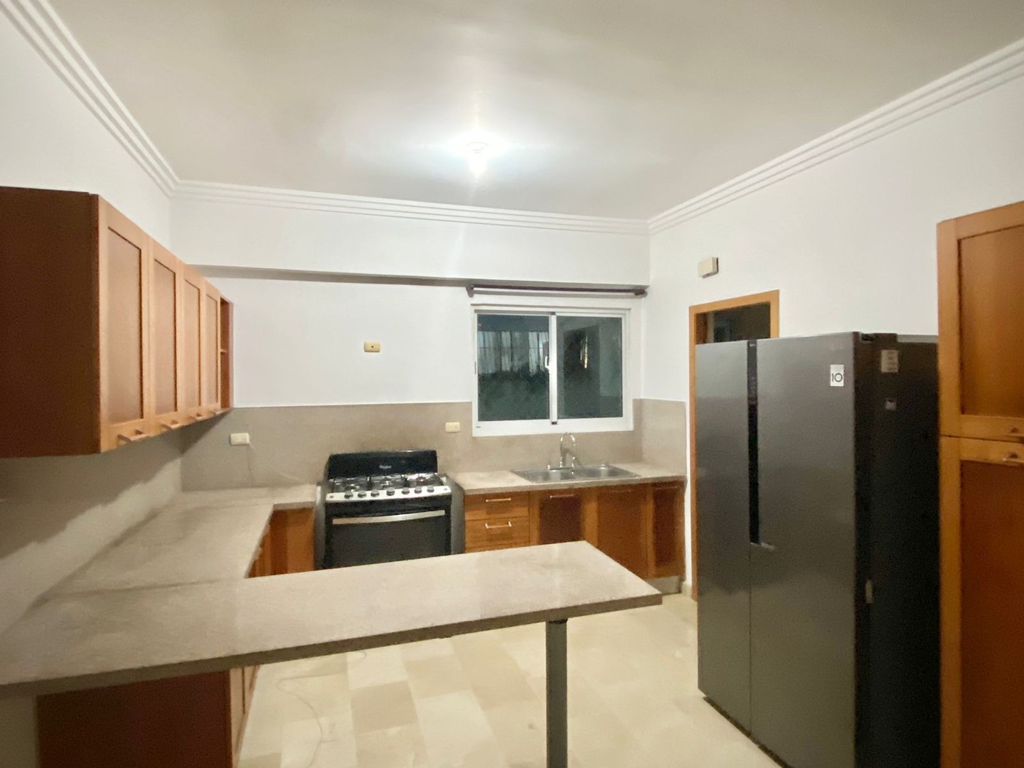 apartamentos - Sin Intermediarios En renta 2hb mas cuarto del servicio. 5