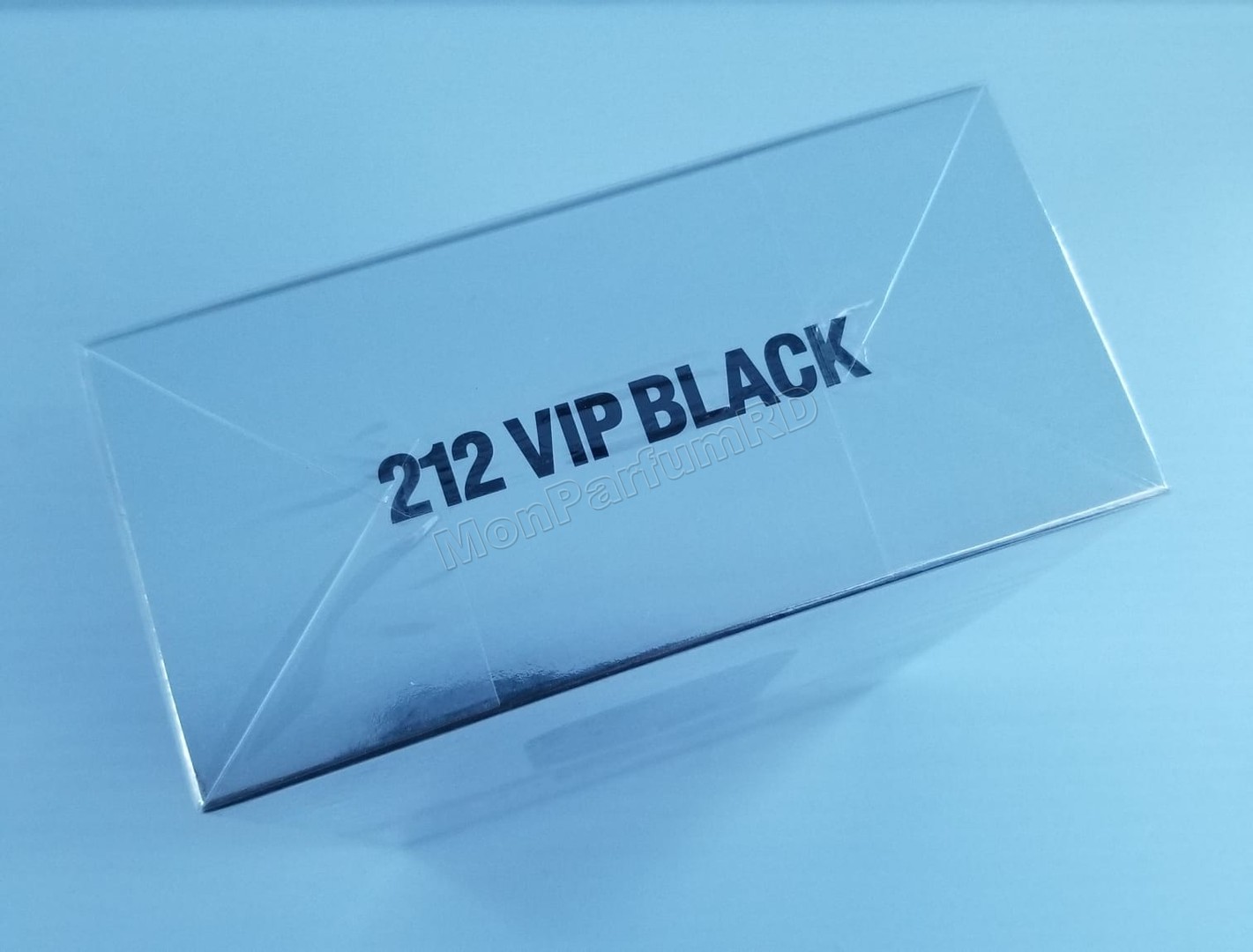 salud y belleza - Perfume 212 VIP Black by Carolina Herrera. Estuche de 2 piezas 3